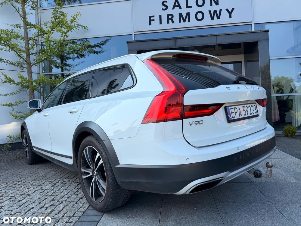 Volvo V90 Cross Country D5 SCR AWD - 32