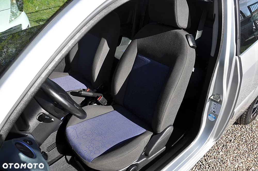 Ford Fiesta 1.3 Style - 16