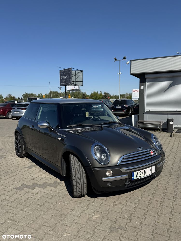 MINI ONE - 3