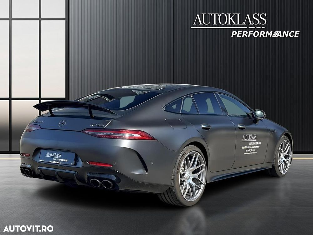 Mercedes-Benz AMG GT - 5