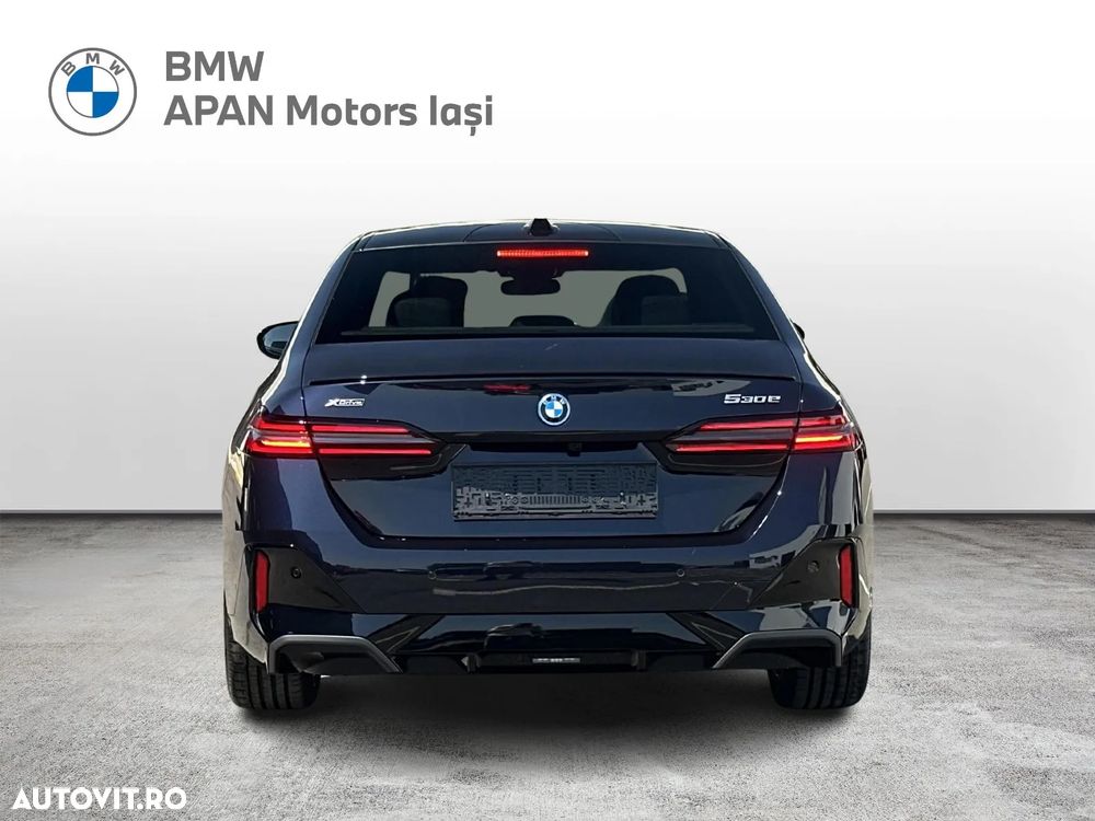BMW Seria 5 530e xDrive AT PHEV - 5