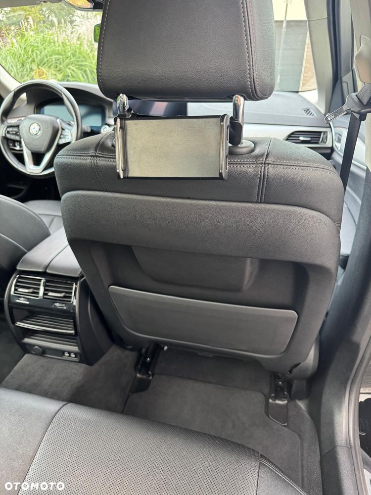 BMW Seria 5 520d xDrive Business Edition - 33
