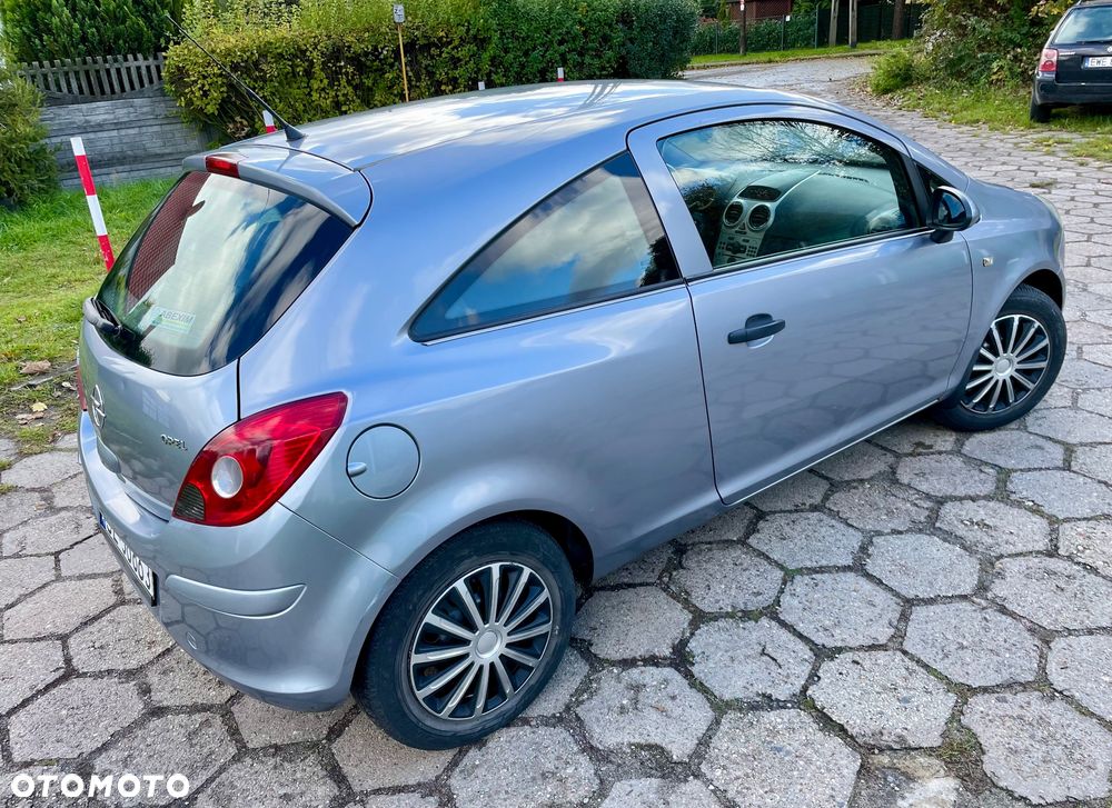 Opel Corsa - 7