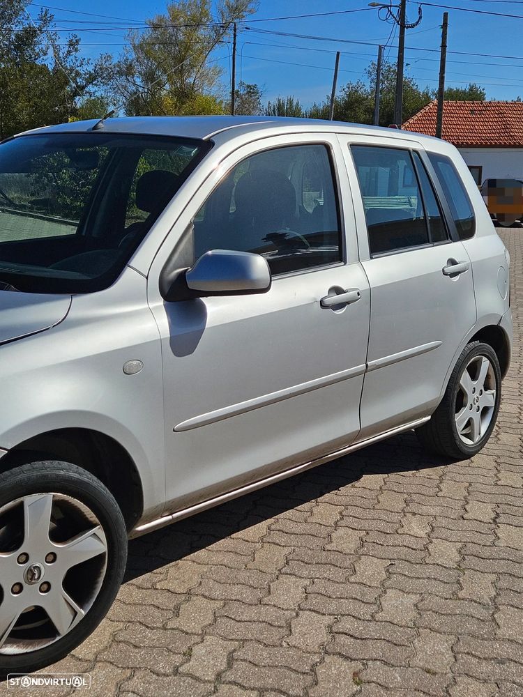 Mazda 2