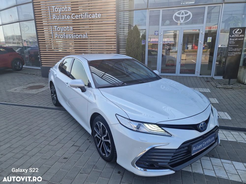 Toyota Camry 2.5 Exclusive - 1