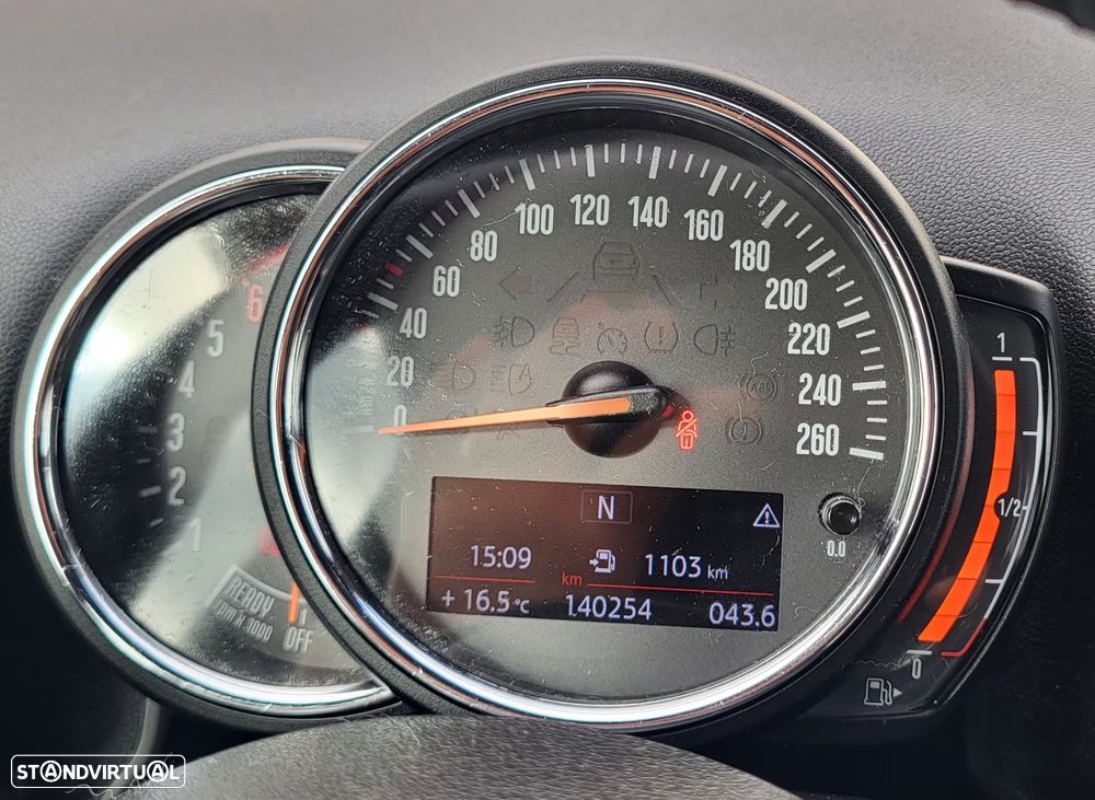 MINI Countryman One D - 11