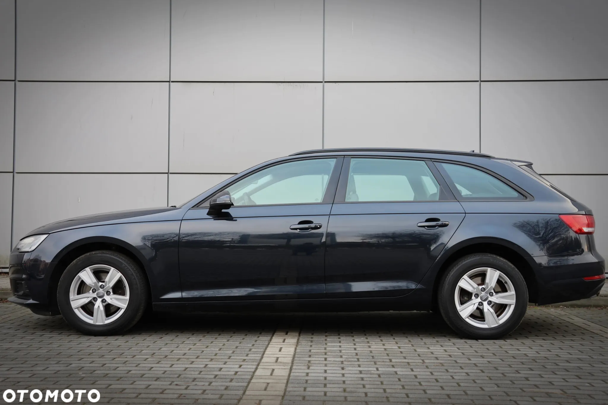 Audi A4 Avant 2.0 TDI ultra S tronic - 3