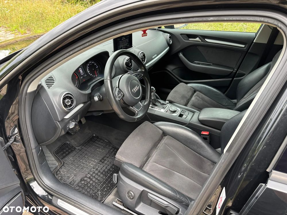 Audi A3 Sportback 2.0 TDI quattro S tronic design - 19