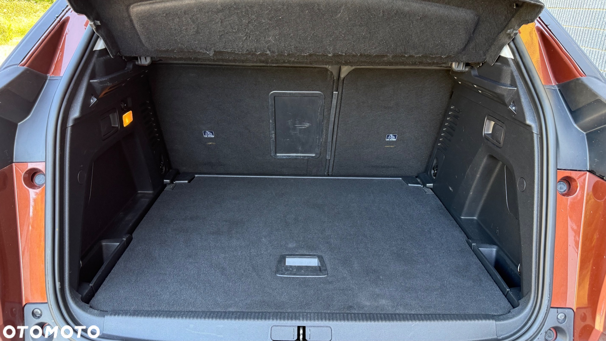 Peugeot 3008 BlueHDi 130 Stop & Start EAT8 Allure - 19