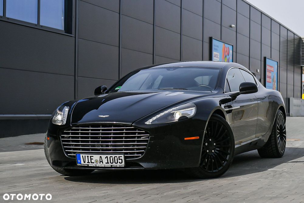 Aston Martin Rapide - 5