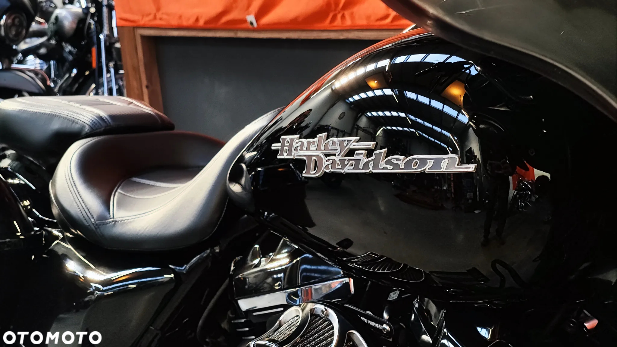 Harley-Davidson Touring Street Glide - 26