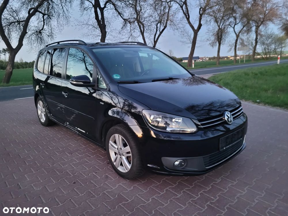 Volkswagen Touran 2.0 TDI DPF MATCH - 25