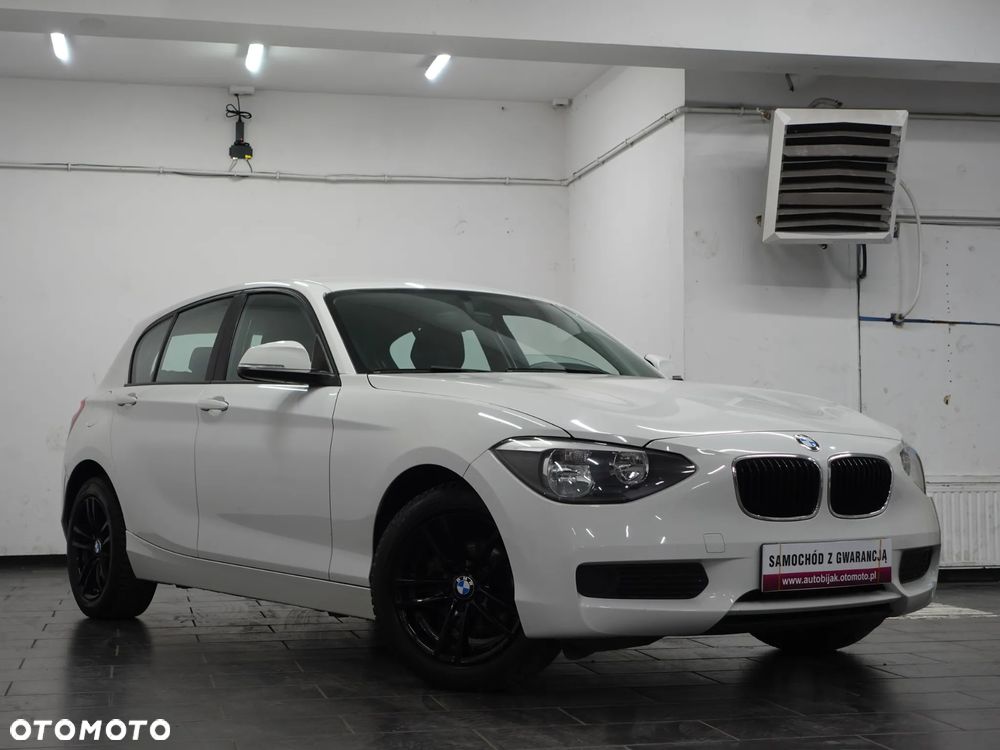 BMW Seria 1 114i - 14