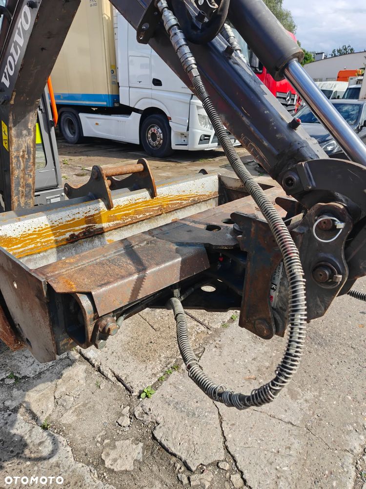 Volvo EC18E - 27