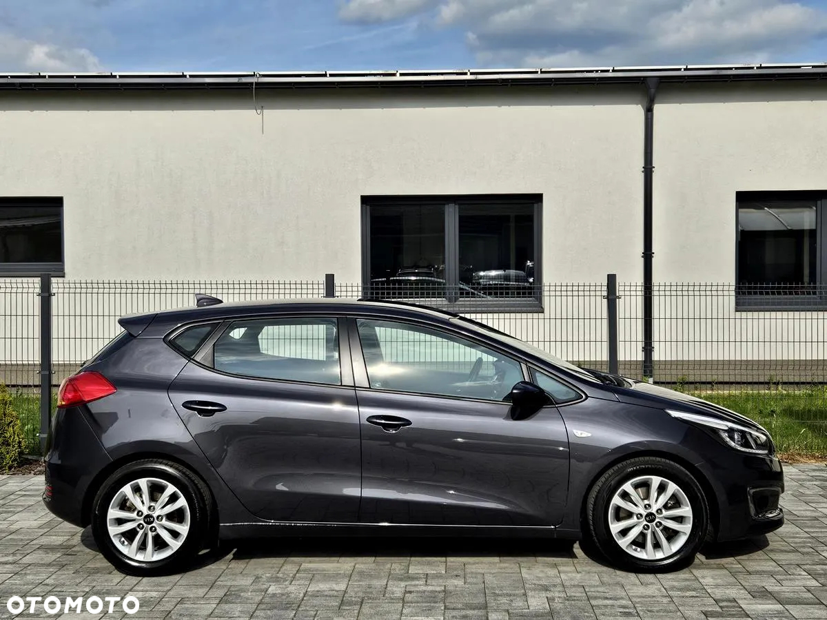 Kia Ceed 1.4 CVVT Dream Team Edition - 13