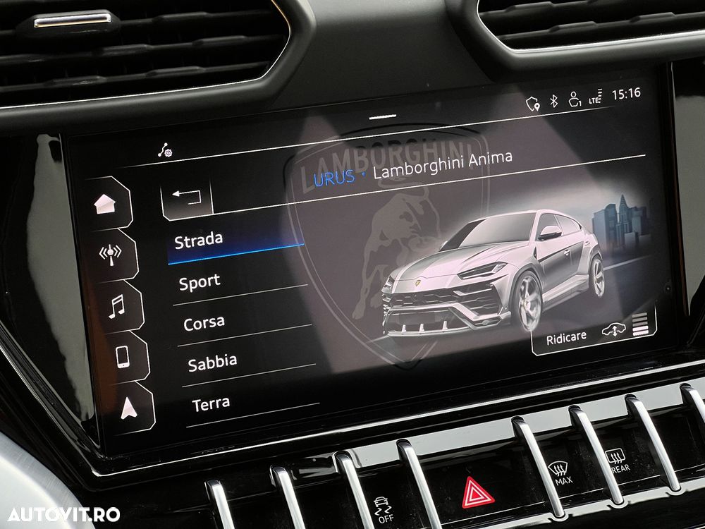 Lamborghini URUS Standard - 24