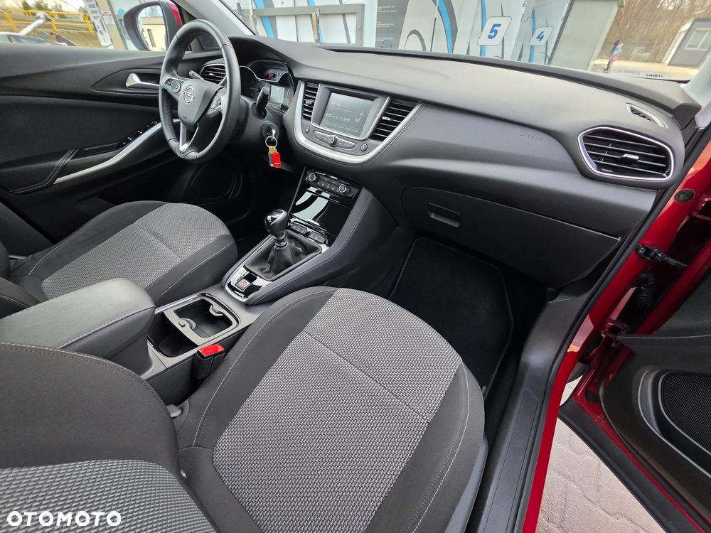 Opel Grandland X - 12