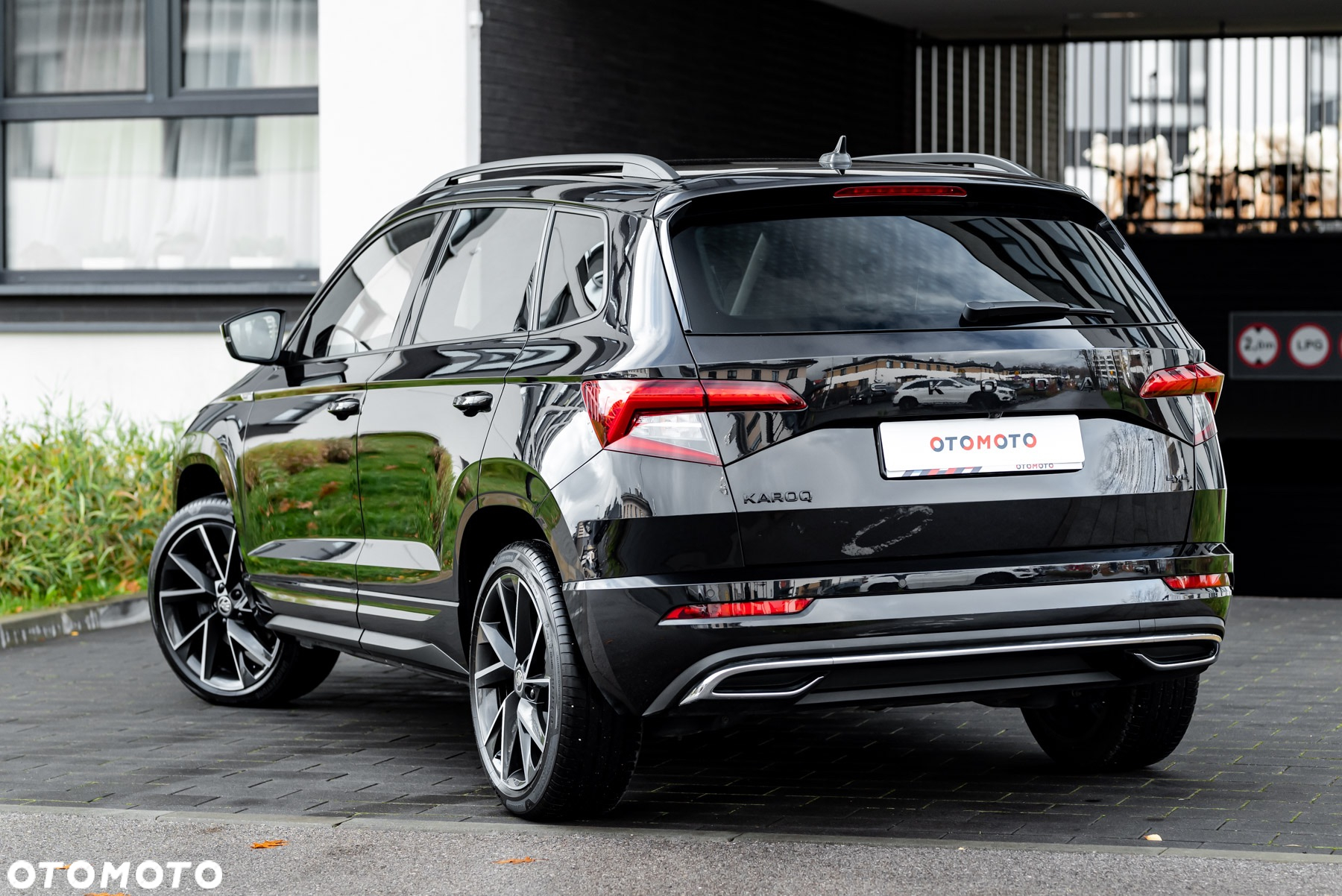 Skoda Karoq 2.0 TSI 4x4 DSG Sportline - 12