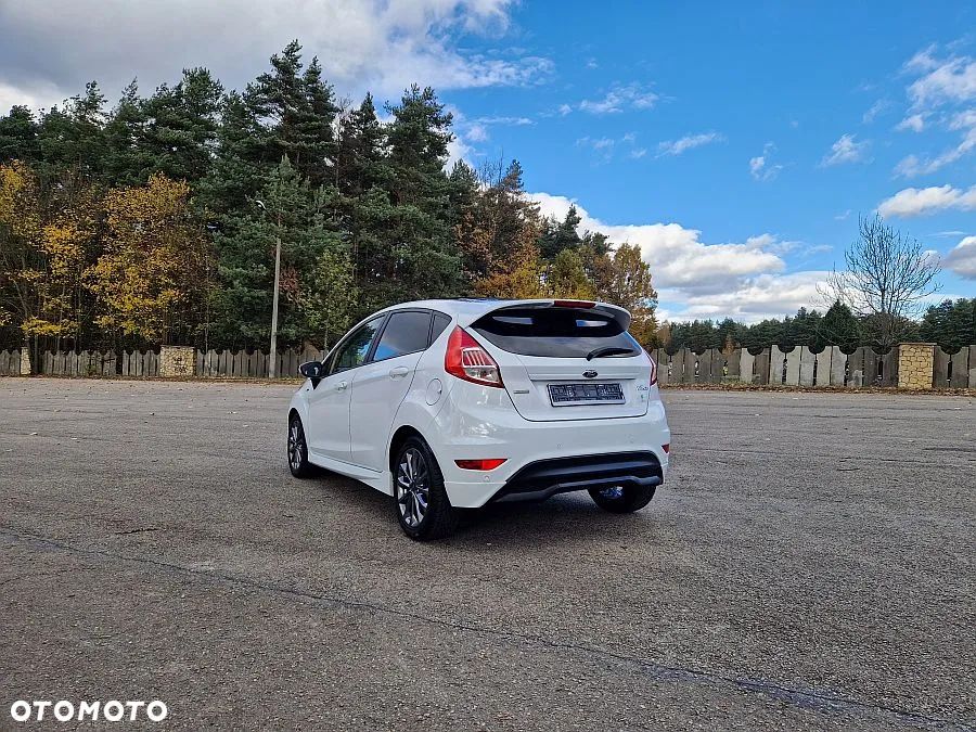 Ford Fiesta ver-1-0-ecoboost-s-s-st--line - 22