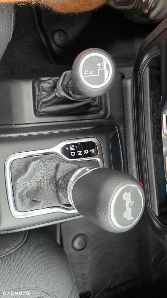 Jeep Wrangler 2.0 T-GDI AWD Automatik Sport - 16