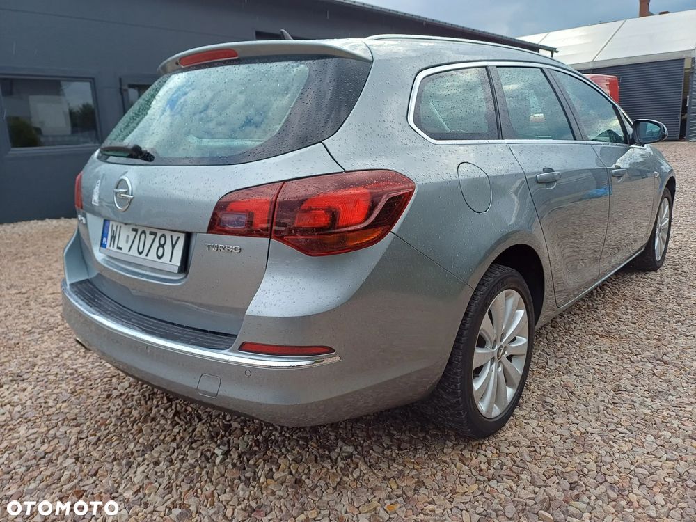 Opel Astra 1.4 Turbo Cosmo - 15