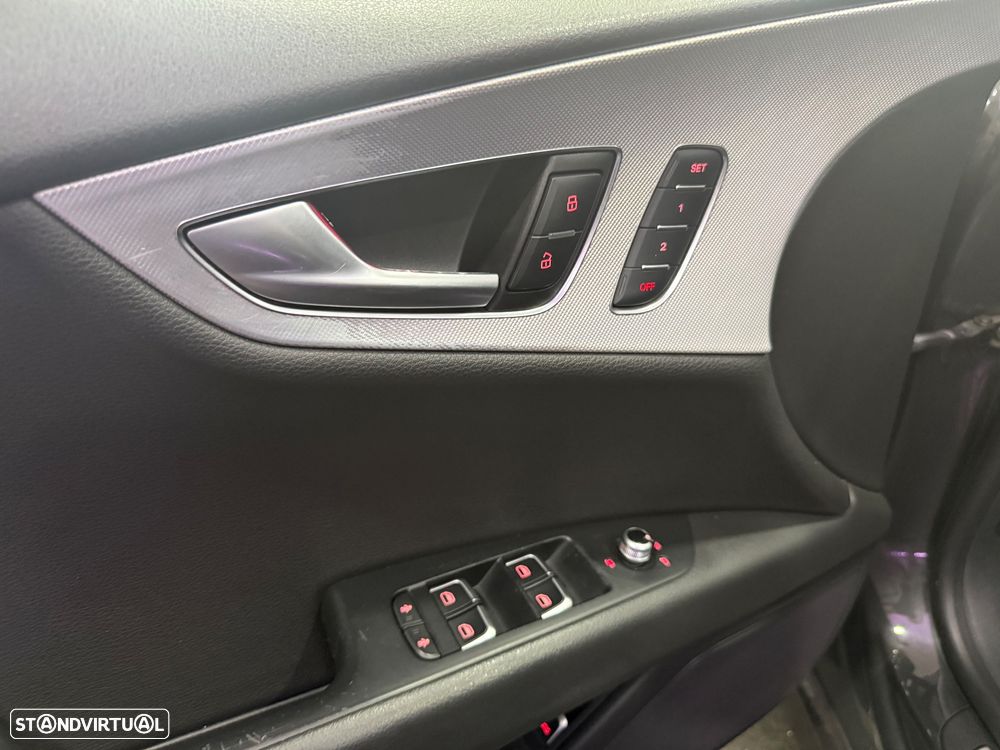 Audi A7 Sportback 3.0 TDI V6 S-line S tronic - 17