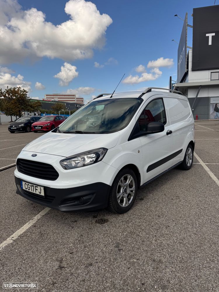 Ford Transit Courier - 1