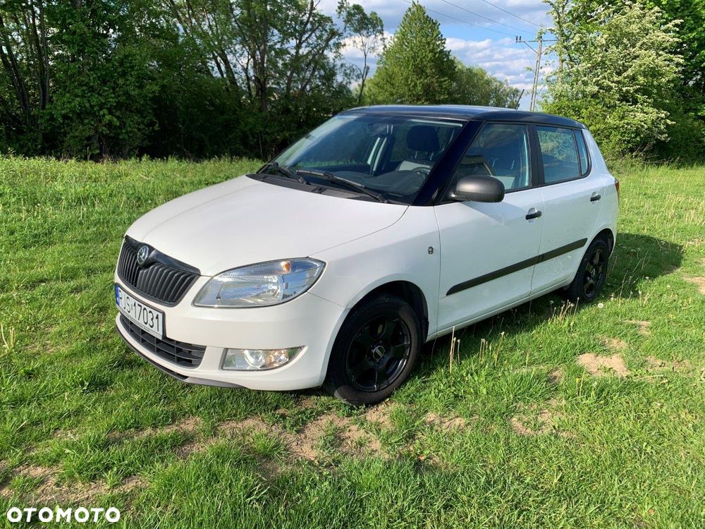 Skoda Fabia 1.2 HTP Cool Colour Edition - 7