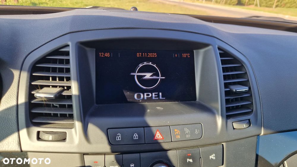 Opel Insignia 2.8 V6 Turbo 4x4 Automatik Cosmo - 14