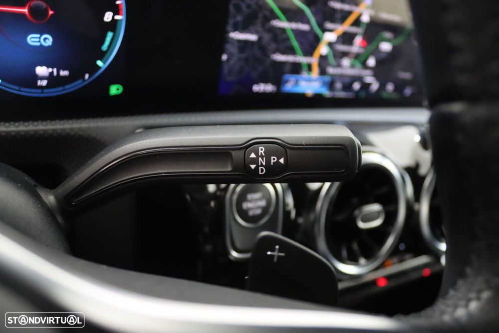 Mercedes-Benz A 250 Limousine - 25