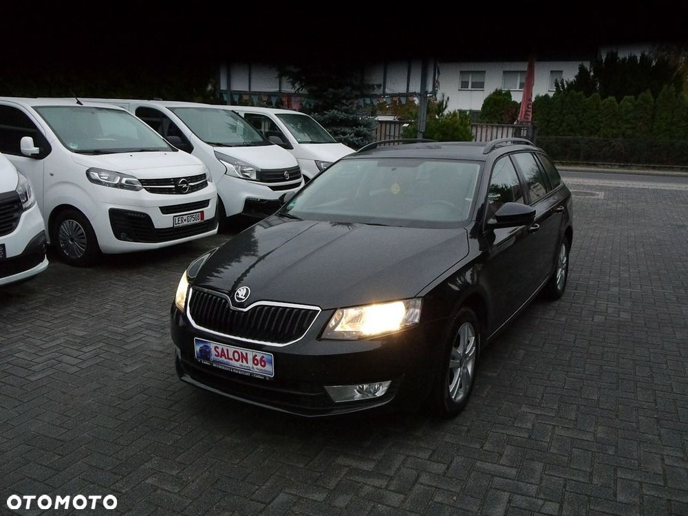 Skoda Octavia 1.6 TDI Family DSG - 4