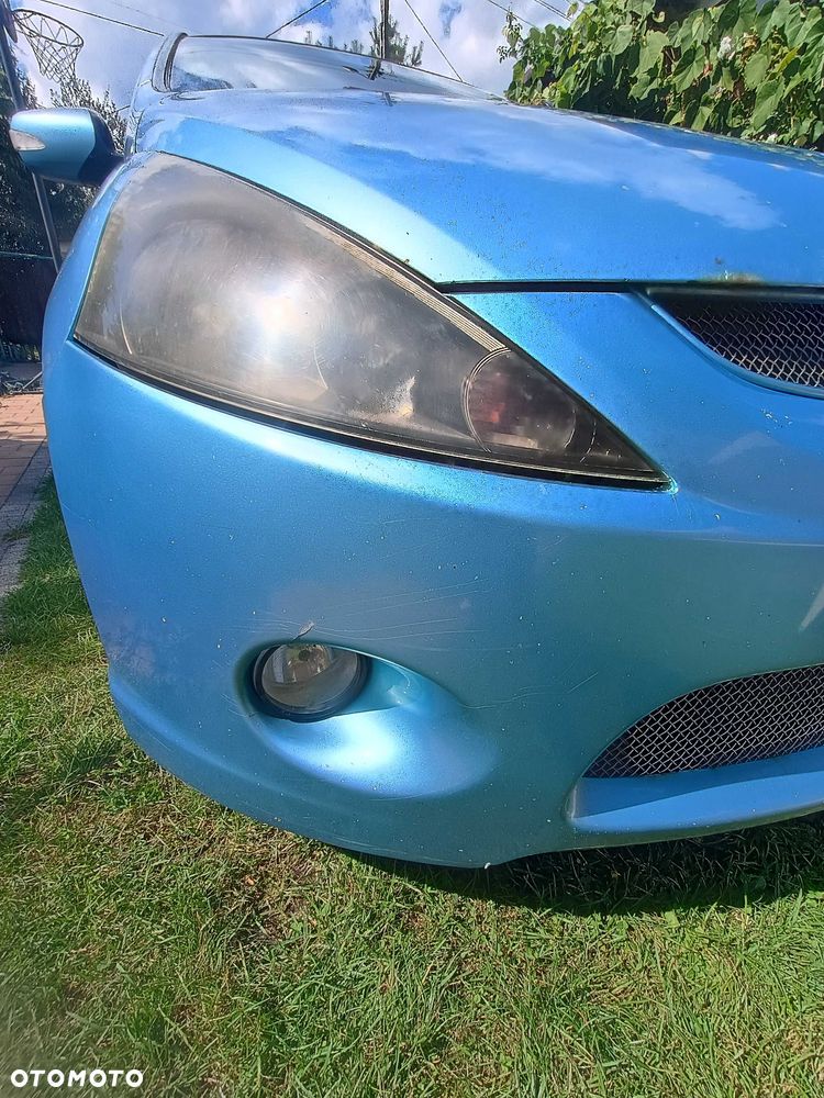 Mitsubishi Grandis - 7