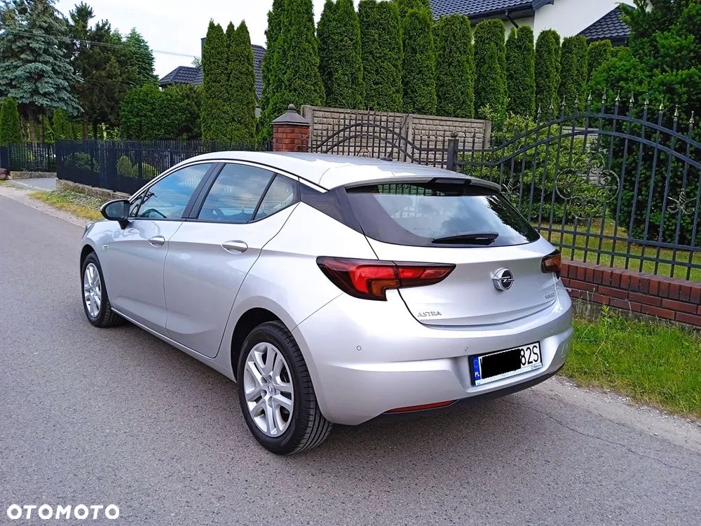 Opel Astra 1.4 T Elite - 10