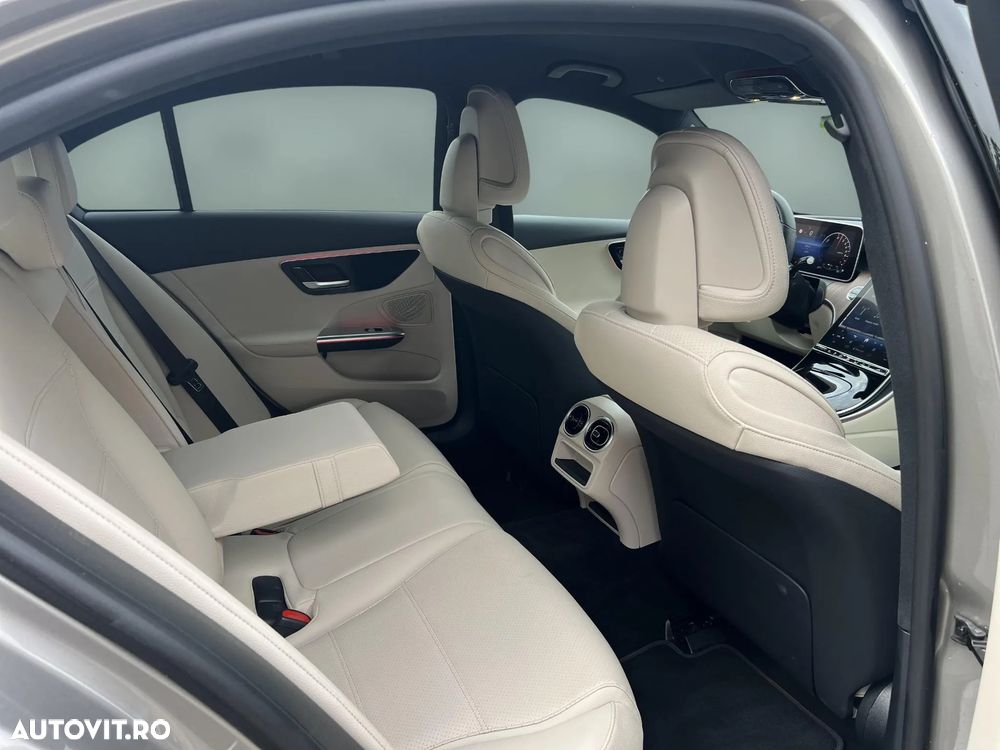 Mercedes-Benz C 300 PHEV 4MATIC - 14