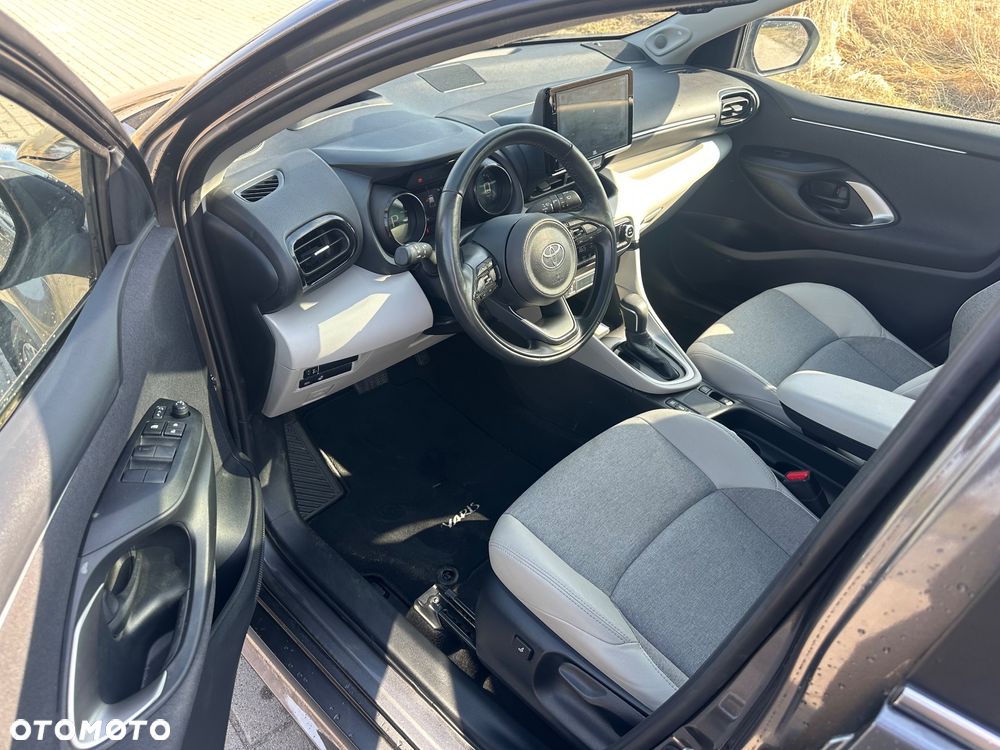 Toyota Yaris Hybrid 1.5 Selection Elegant - 20