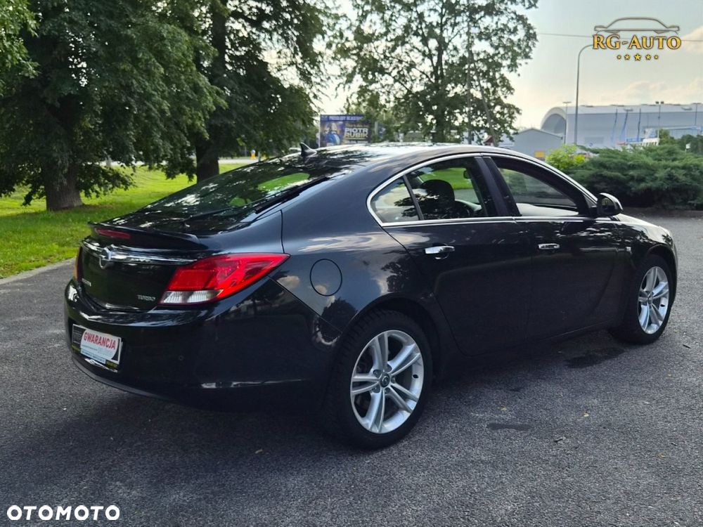 Opel Insignia - 8