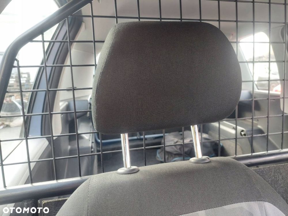 FOTEL PRAWY PRZÓD SKODA ROOMSTER I - 3