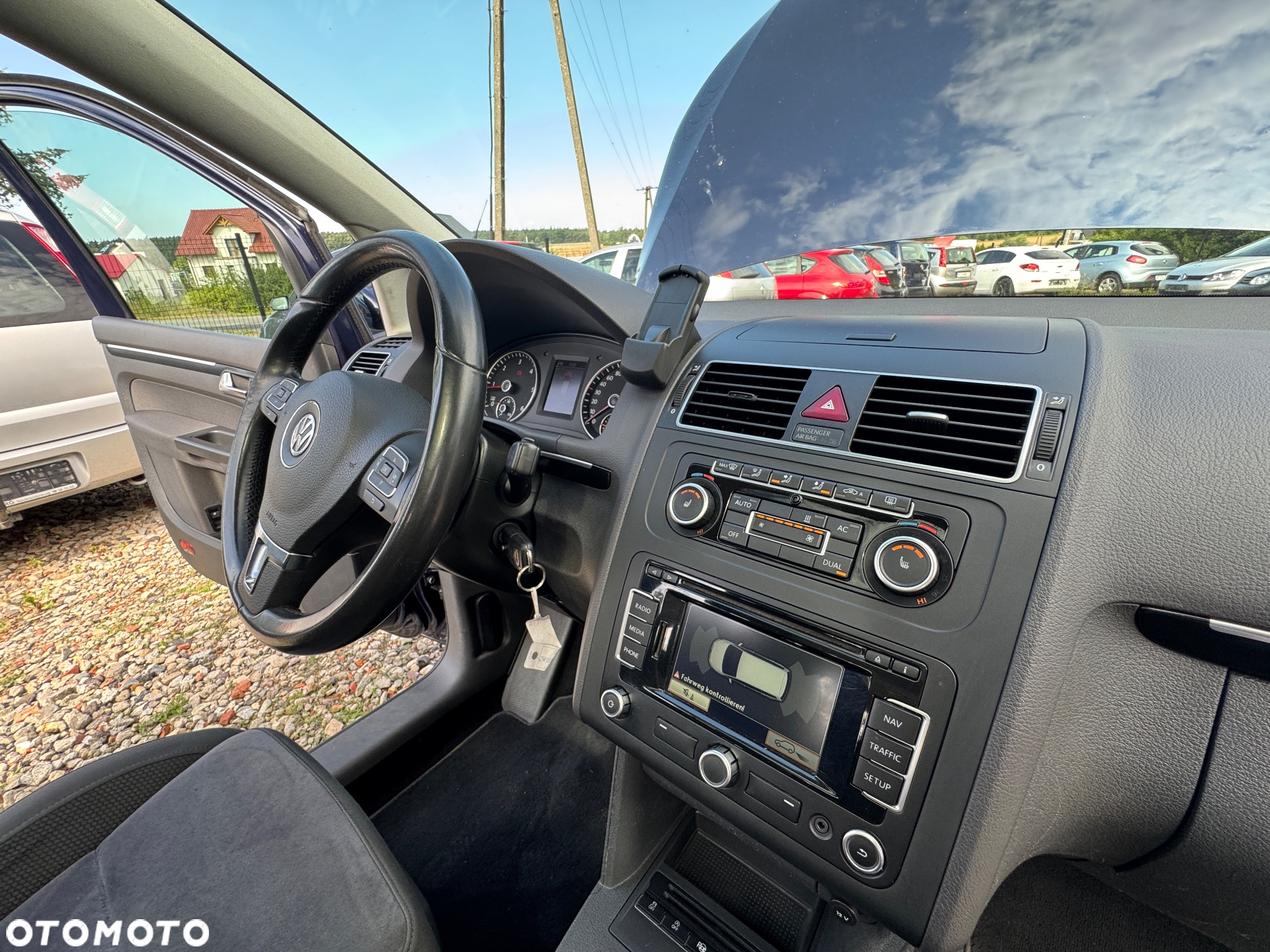Volkswagen Touran 2.0 TDI DPF Highline - 15