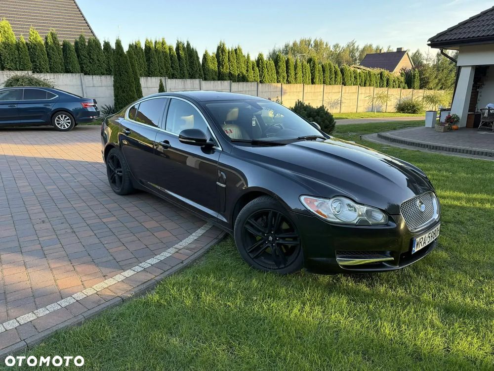 Jaguar XF 3.0 V6 D Premium Luxury - 3