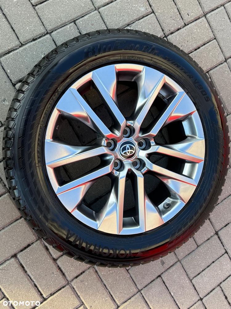 Toyota RAV4 - 30