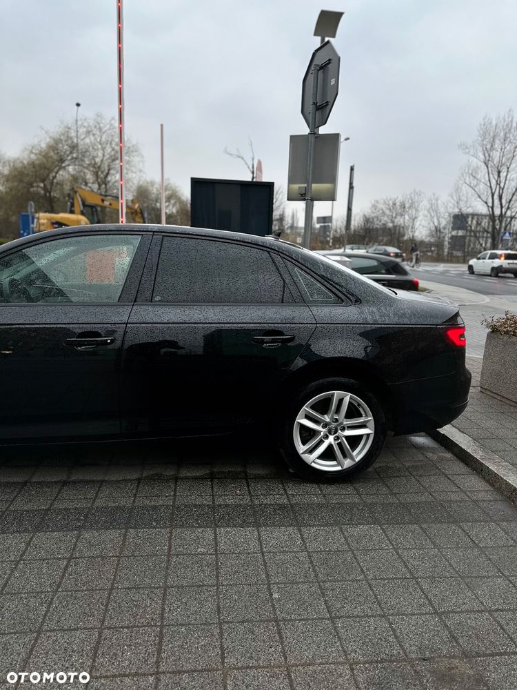 Audi A4 Limousine 2.0 TFSI S tronic - 9