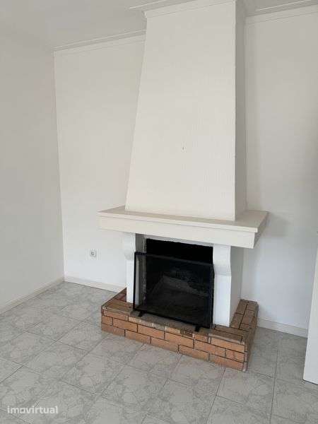 Arrendo apartamento T2 Santo Tirso - Grande imagem: 2/8