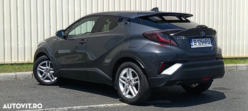 Toyota C-HR - 6