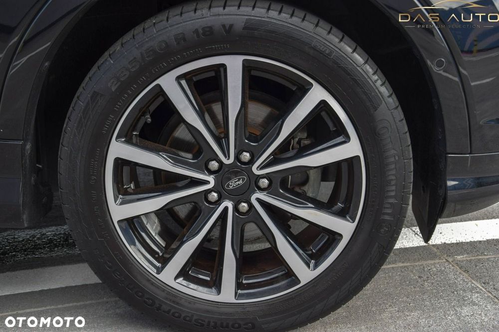Ford Kuga 1.5 EcoBoost 2x4 ST-Line - 35