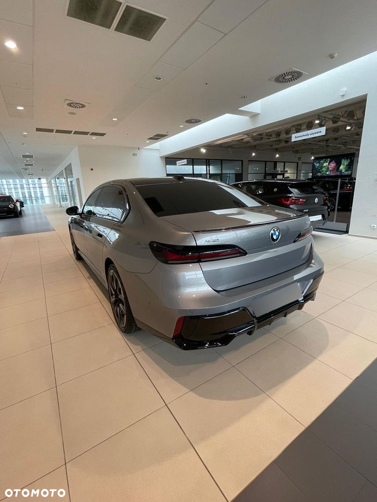 BMW Seria 7 740d xDrive sport - 2