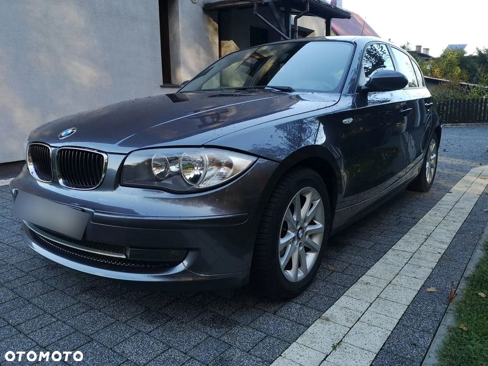 BMW Seria 1 120d DPF - 8