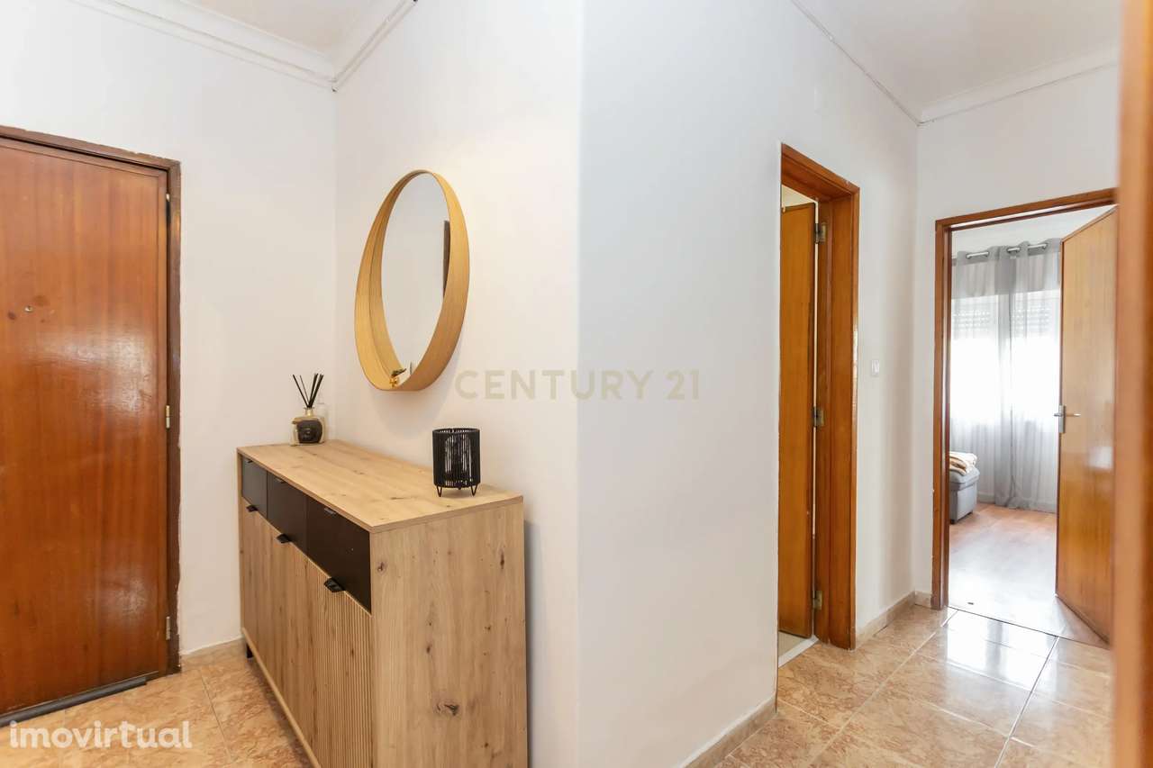 T1 situado na rua Professor Paulo Assunção Bagina - Aldeia de Paio Pir - Grande imagem: 3/18