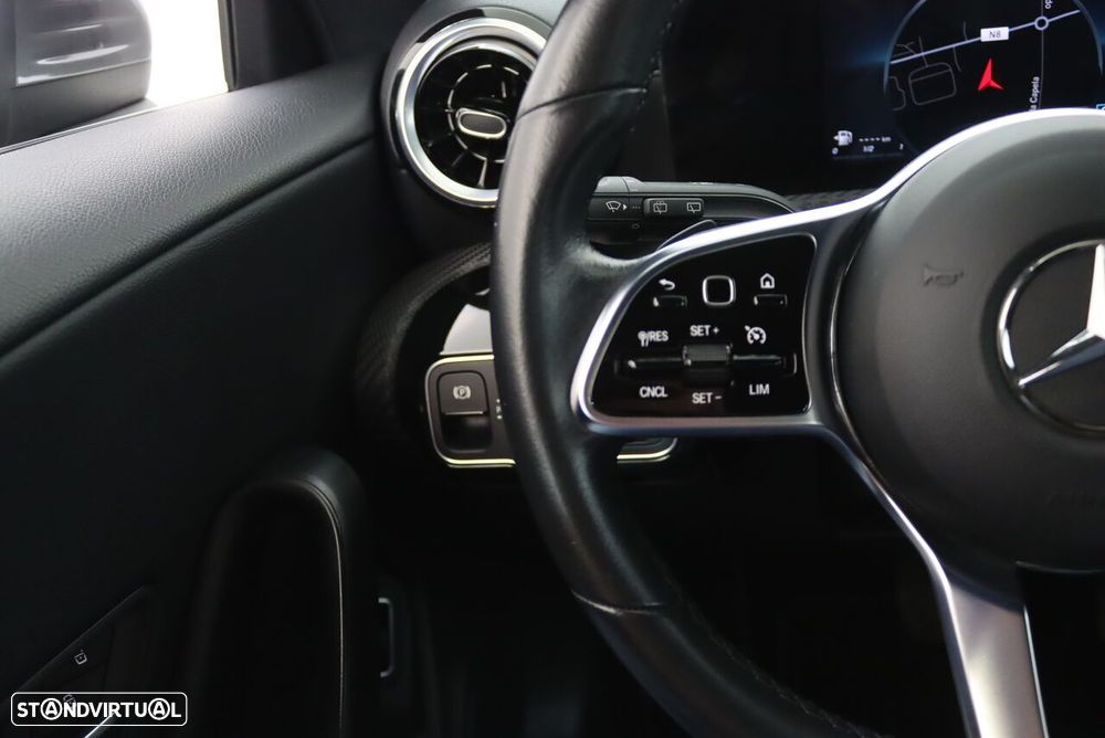 Mercedes-Benz CLA 250 e Shooting Brake Style Plus - 11