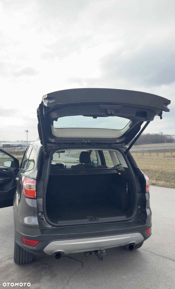Ford Kuga - 4