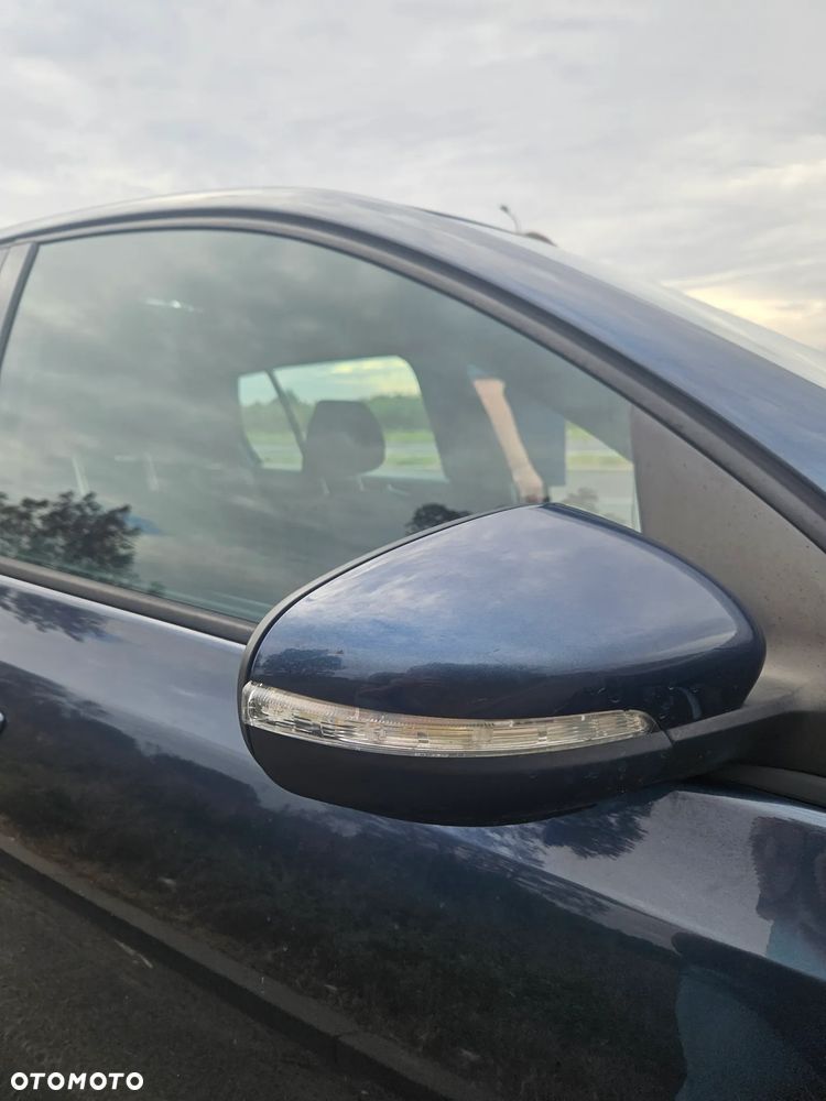 Volkswagen Golf 1.6 TDI Comfortline - 17